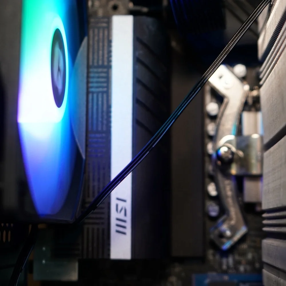 Custom built Gaming PC,Core I5 240GB WD NVME SSD, 2x500GB HDD,AMD Radeon RX 7600 - Picture 7 of 11